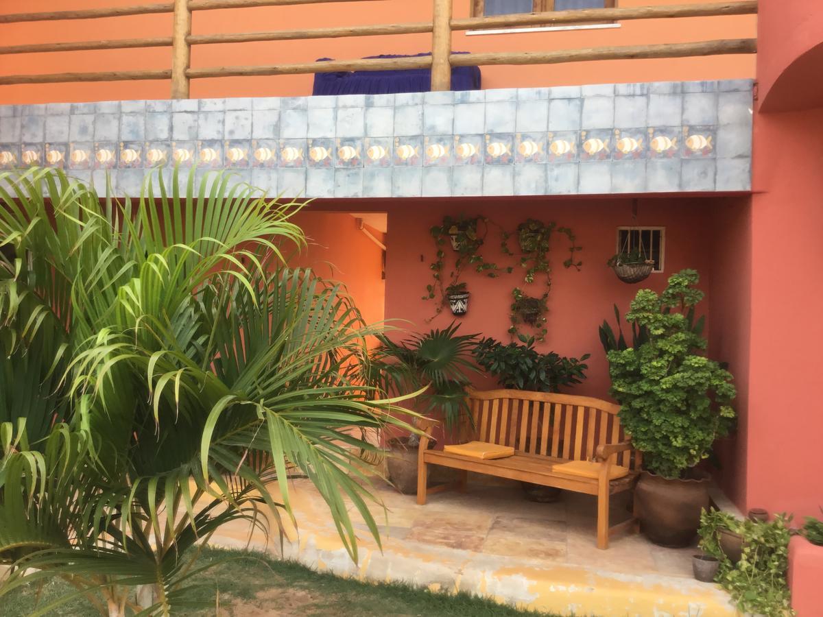 カノア・ケブラーダ Casa Do Jardim Bed & Breakfast エクステリア 写真